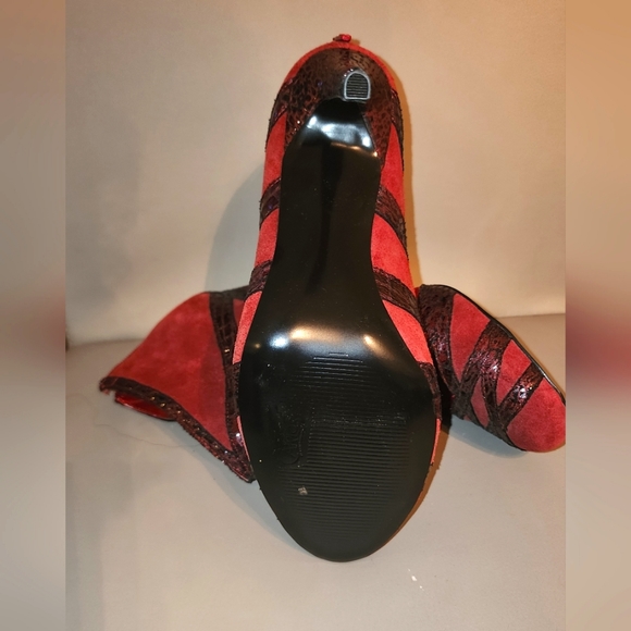 Carlos Santana Women's Fortune Ankle Boot - Picture 4 of 6